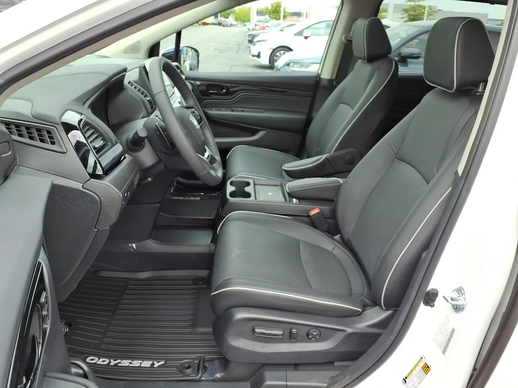 Certified 2026 Honda Odyssey Elite Van Passenger