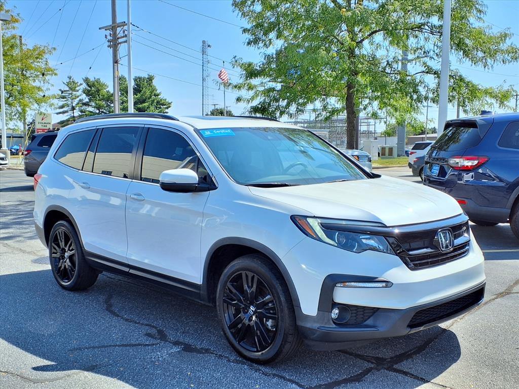 2022 Honda Pilot Special Edition photo 3