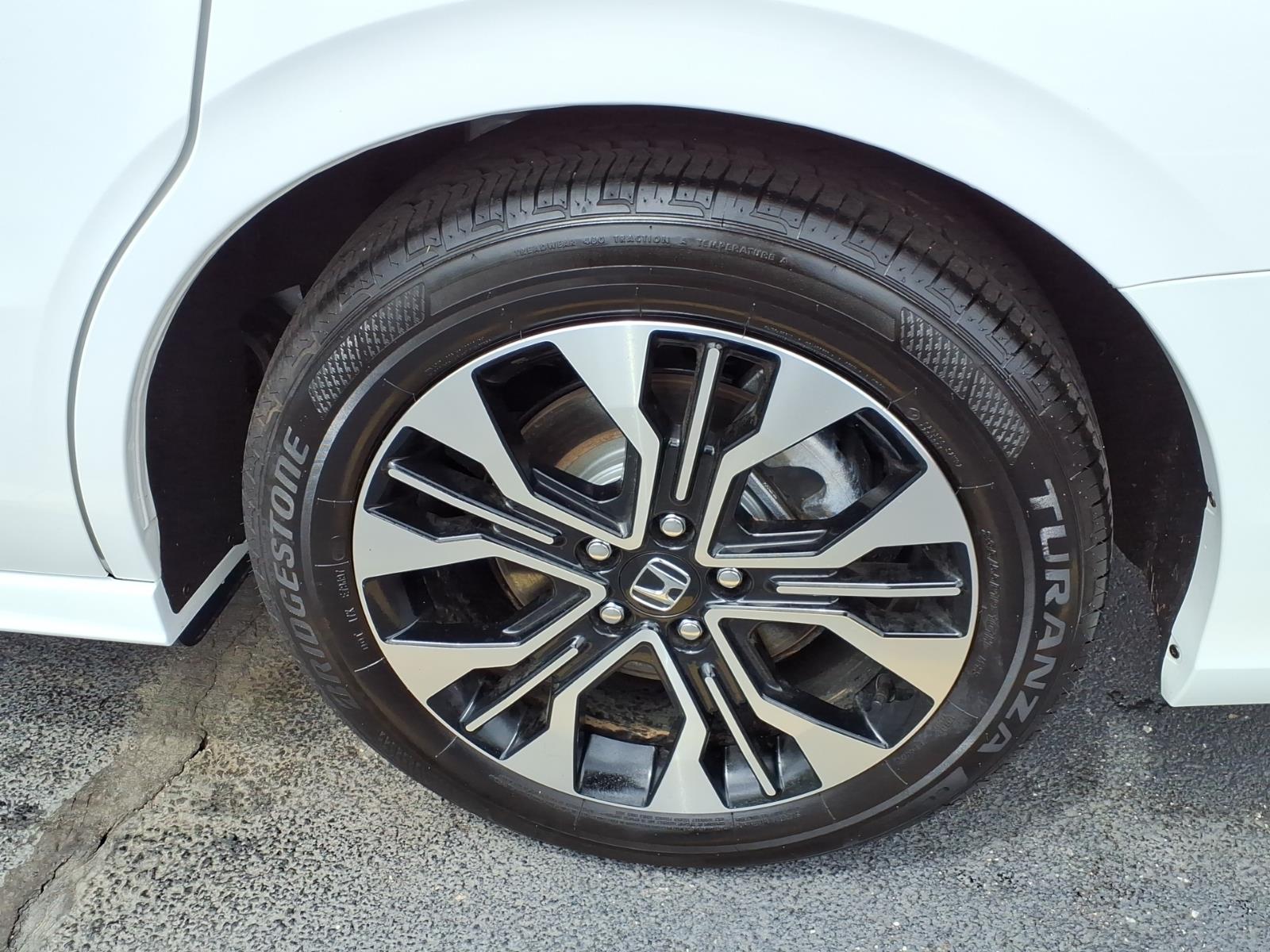 2026 Honda Odyssey Elite - Photo 13