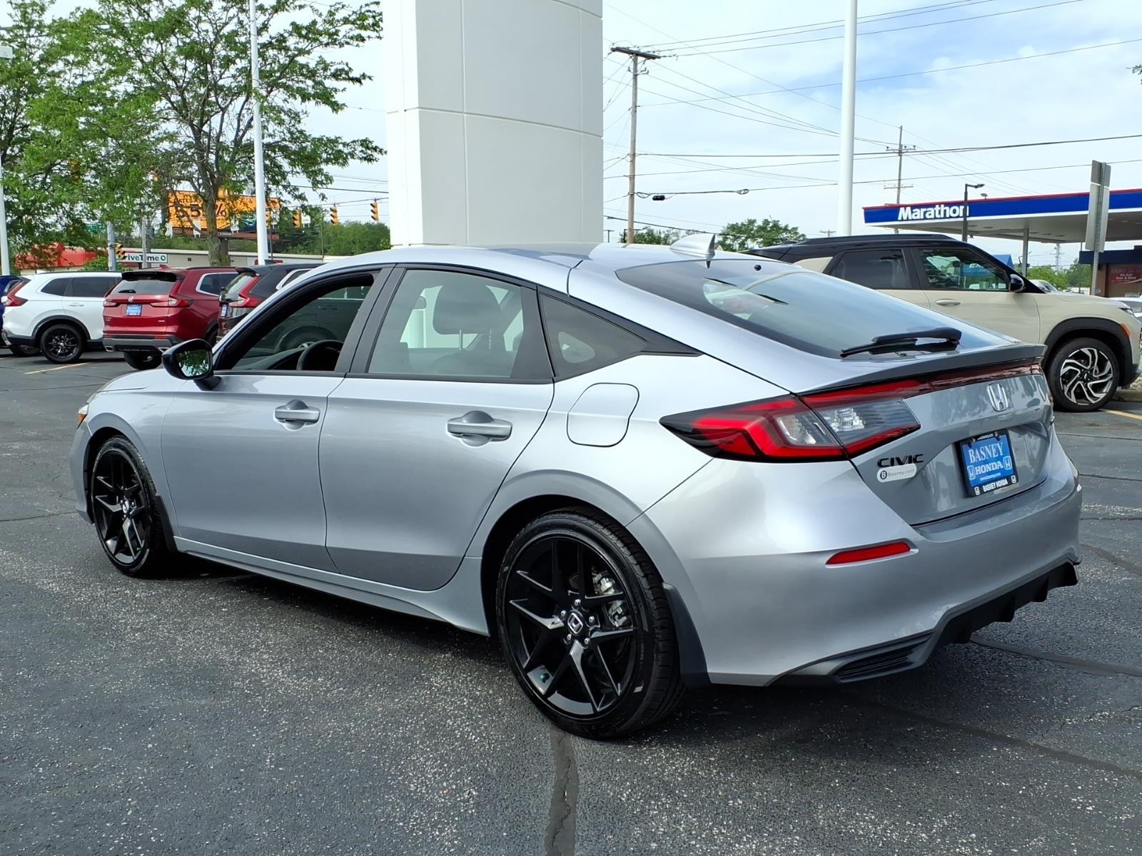 2026 Honda Civic Hatchback Sport - Photo 7