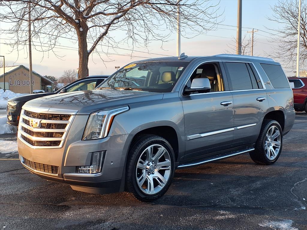 2018 Cadillac Escalade Luxury's photo