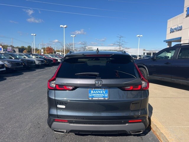 2026 Honda CR-V Hybrid Sport-L photo 4