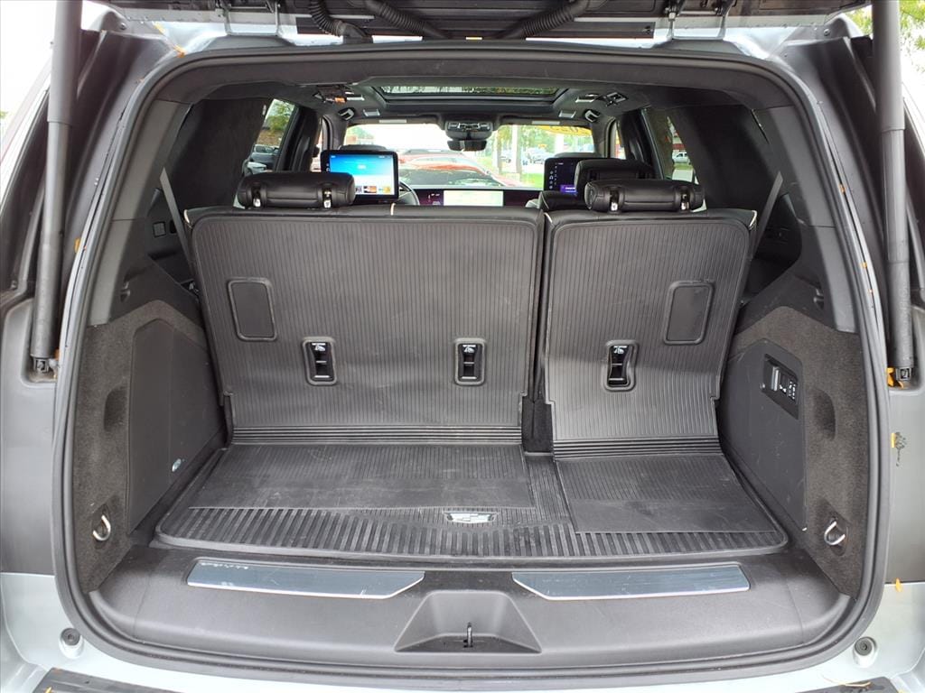 2025 Cadillac Escalade Sport Platinum - Photo 14
