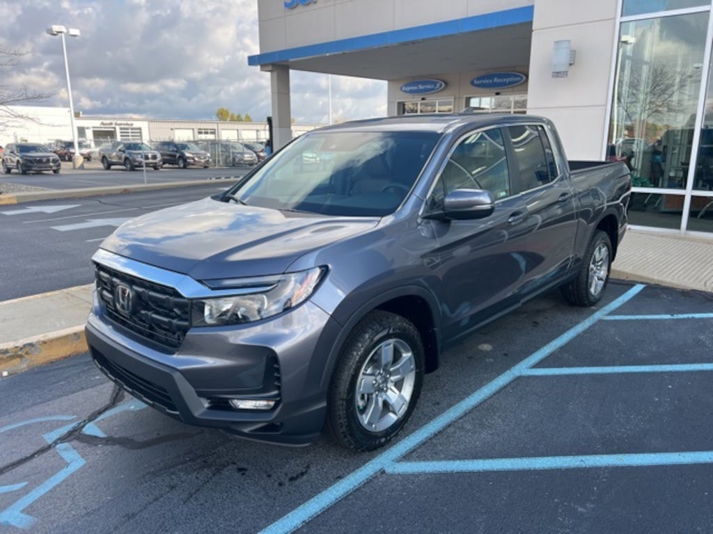 New 2026 Honda Ridgeline RTL Truck Crew Cab
