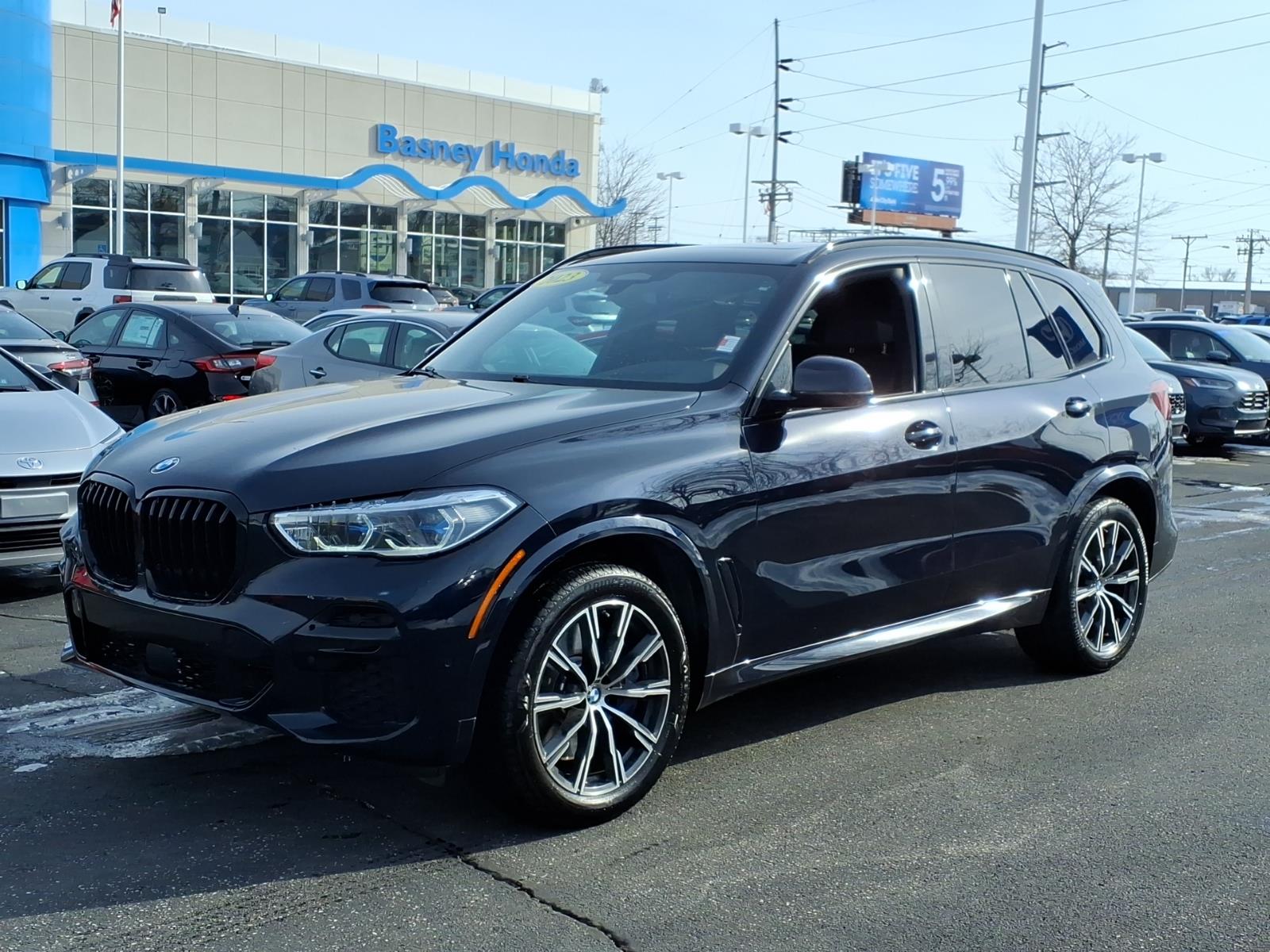 2023 BMW X5 M50i's photo