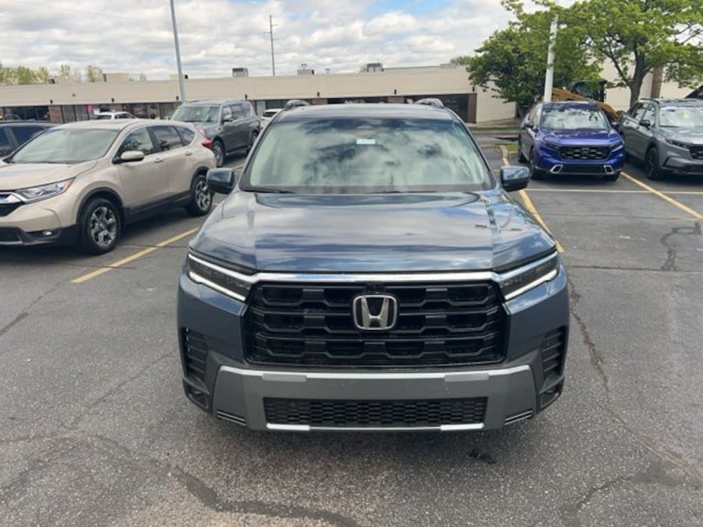 New 2026 Honda Pilot Touring SUV