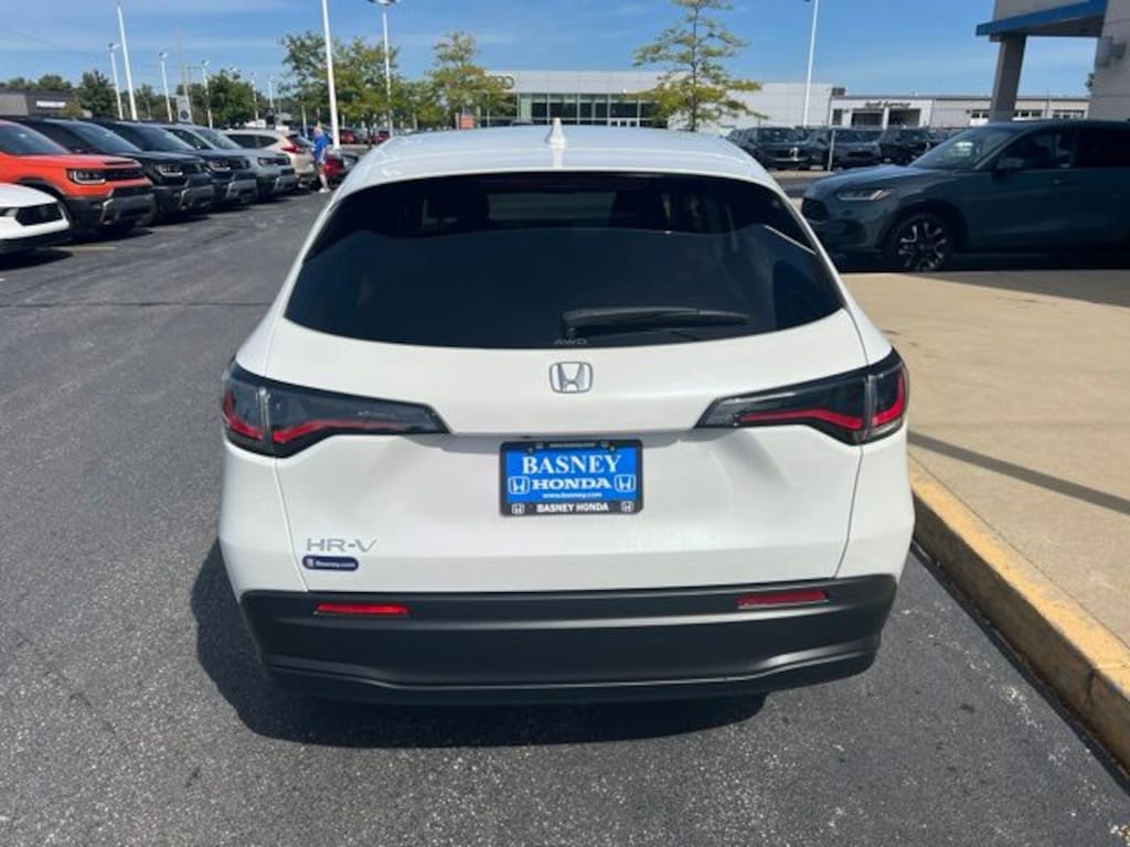 New 2027 Honda HR-V LX SUV