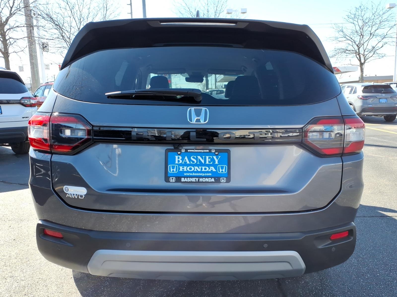 2025 Honda Pilot EX-L - Photo 9