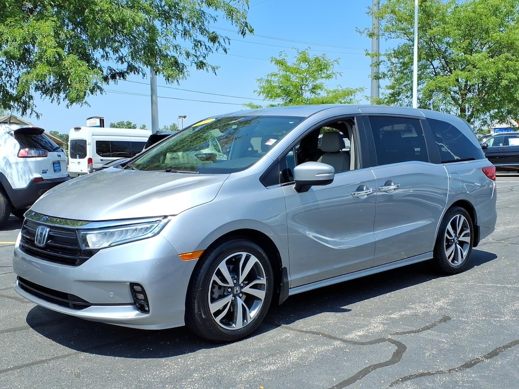 Certified 2021 Honda Odyssey Touring Van