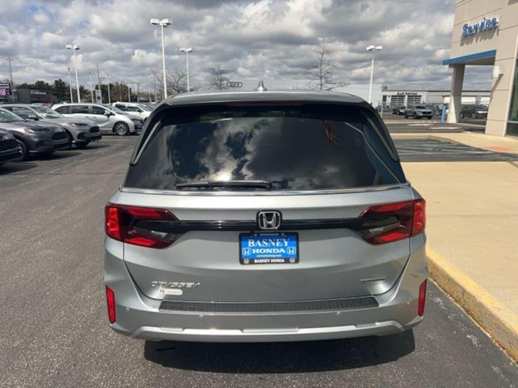 New 2026 Honda Odyssey Touring Van Passenger