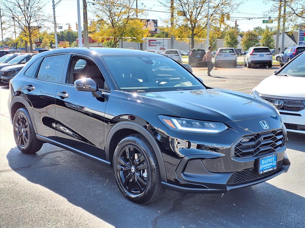 2026 Honda HR-V Sport photo 3