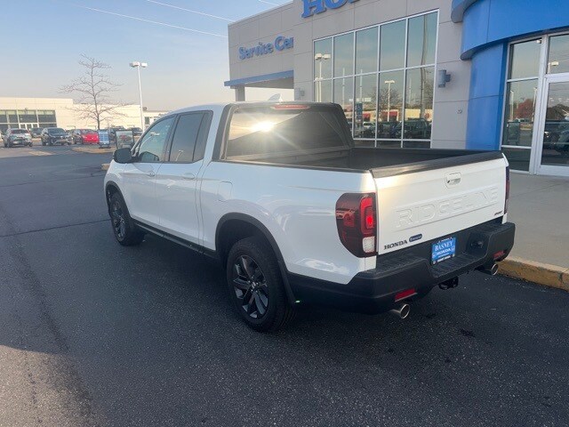 2024 Honda Ridgeline Sport photo 4