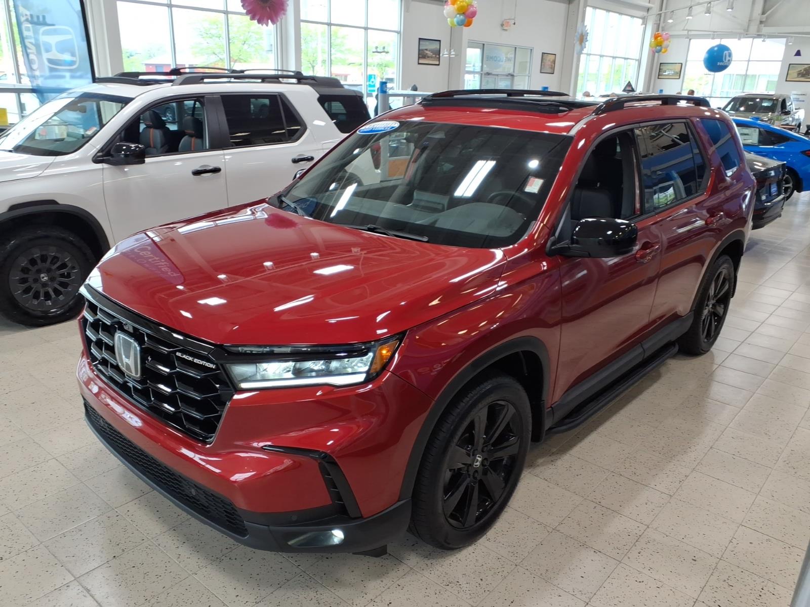 2025 Honda Pilot Black Edition AWD's photo