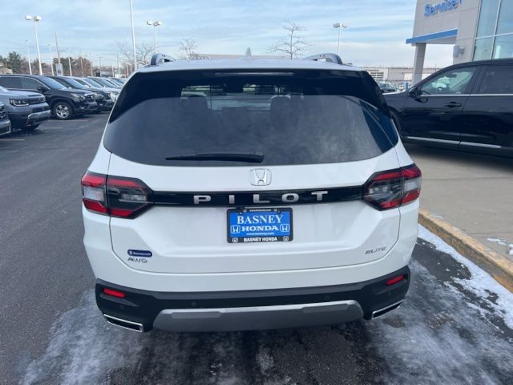 New 2026 Honda Pilot Elite SUV