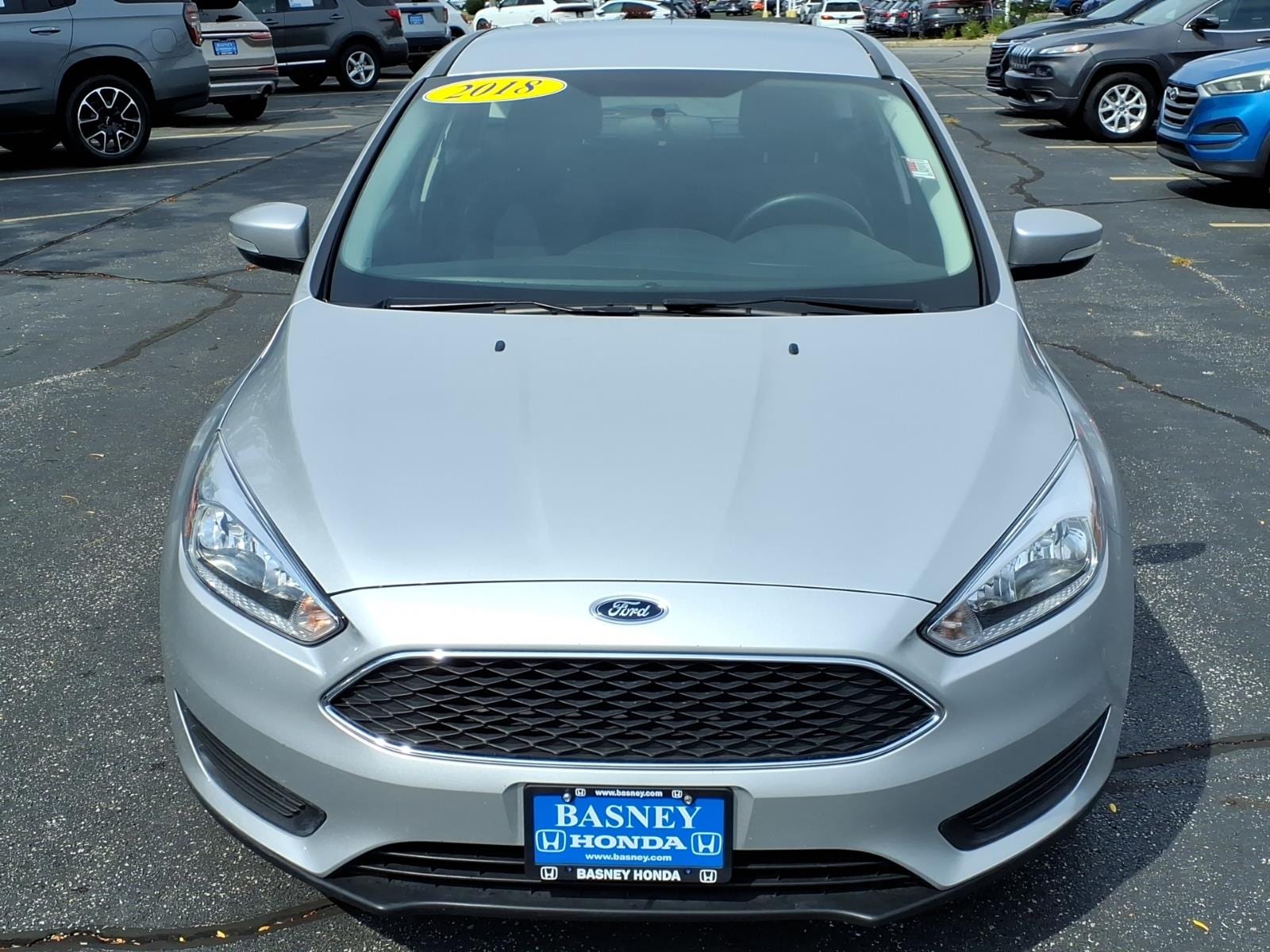Used 2018 Ford Focus SE with VIN 1FADP3K28JL332030 for sale in Mishawaka, IN