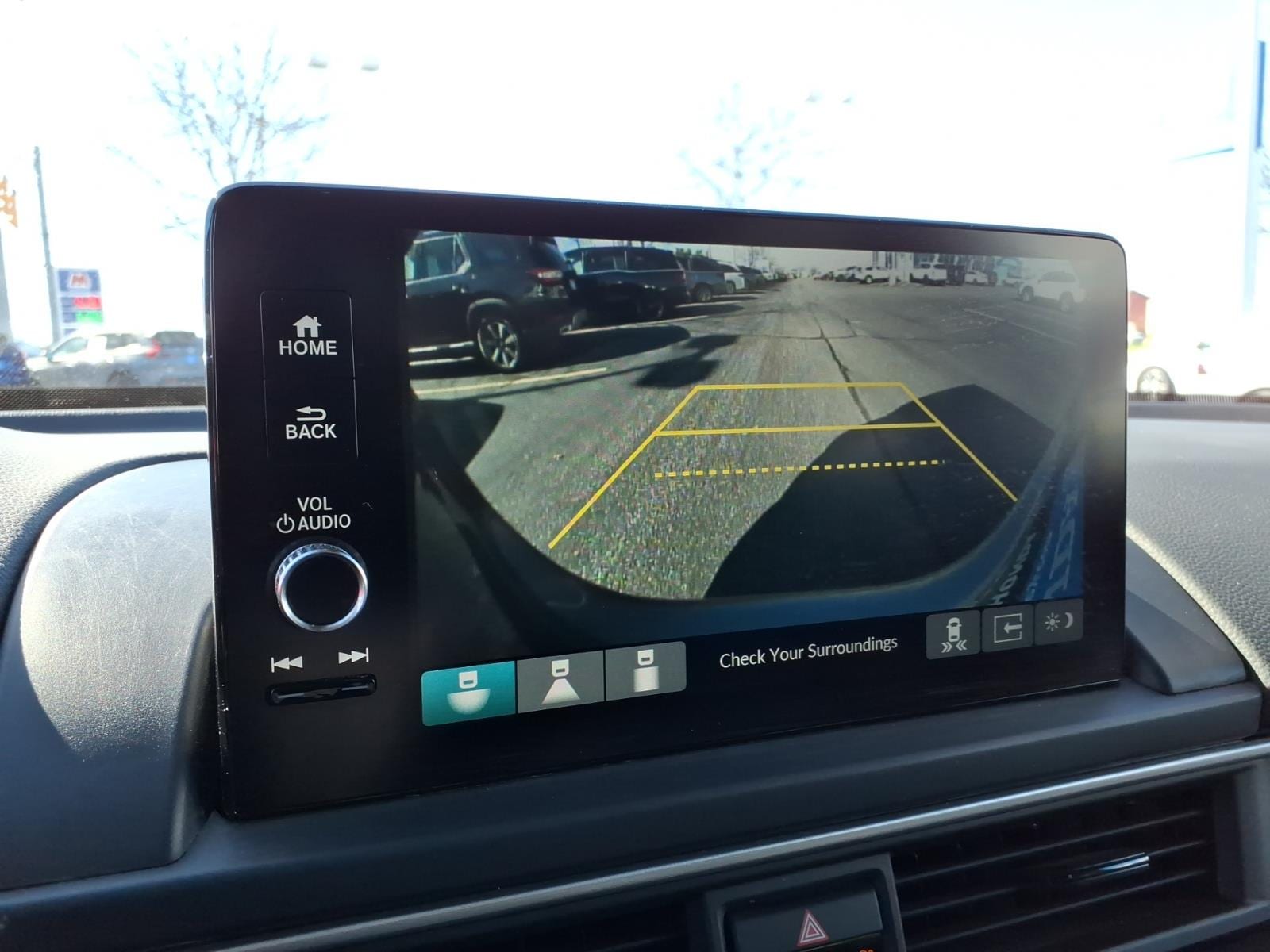 2025 Honda Pilot EX-L - Photo 17