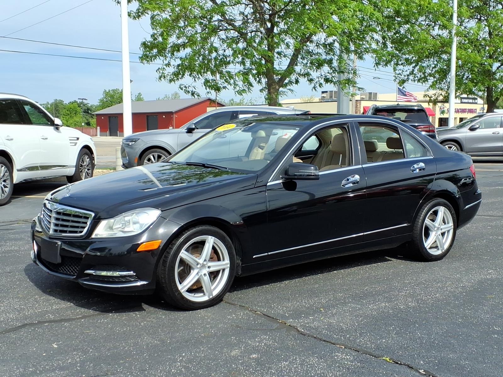 2014 Mercedes-Benz C-Class's photo