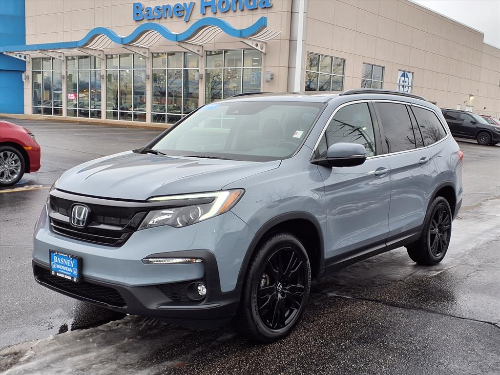 2022 Honda Pilot SE's photo