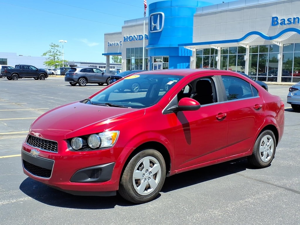 Used 2015 Chevrolet Sonic LT Auto Sedan