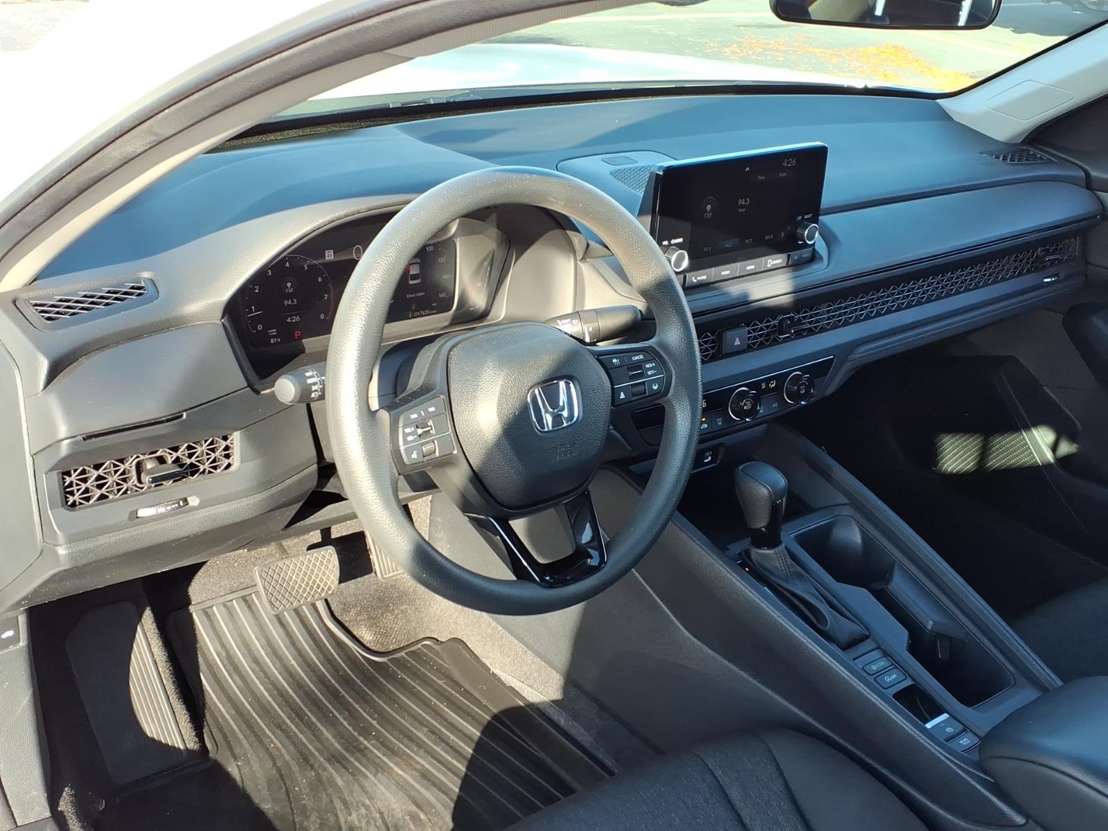 2023 Honda Accord LX - Photo 5