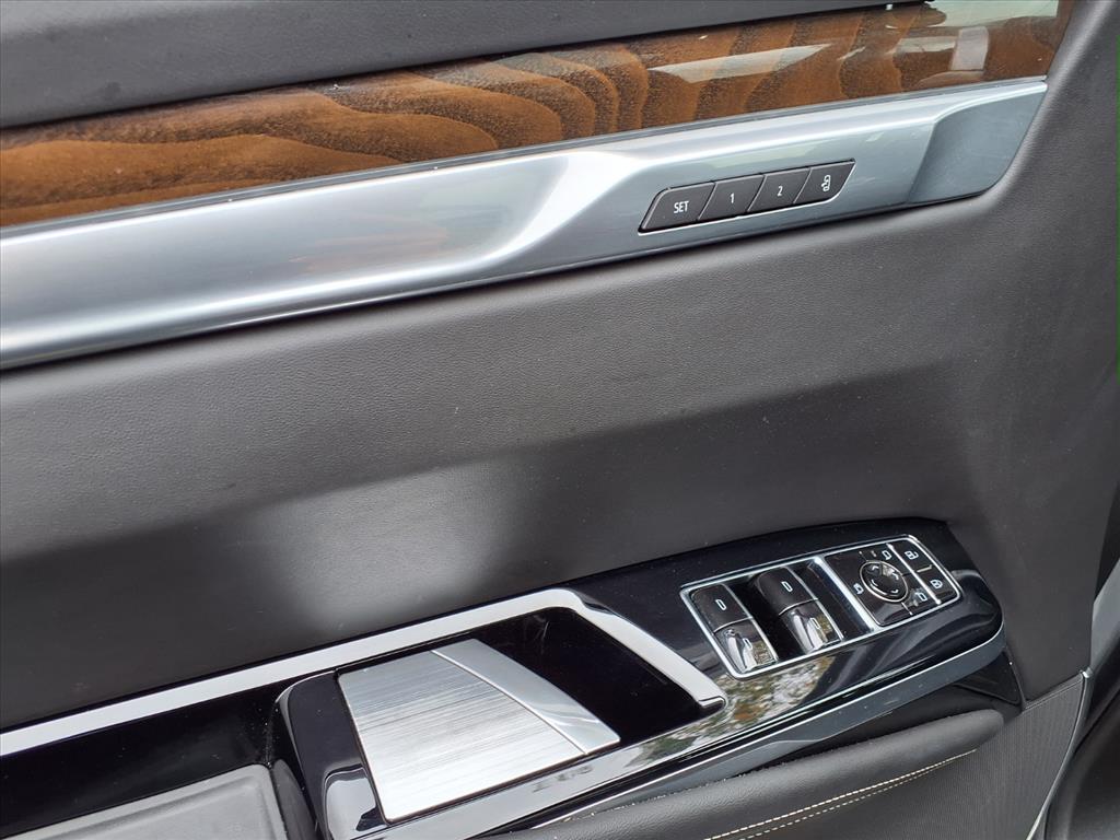 2025 Cadillac Escalade Sport Platinum - Photo 16