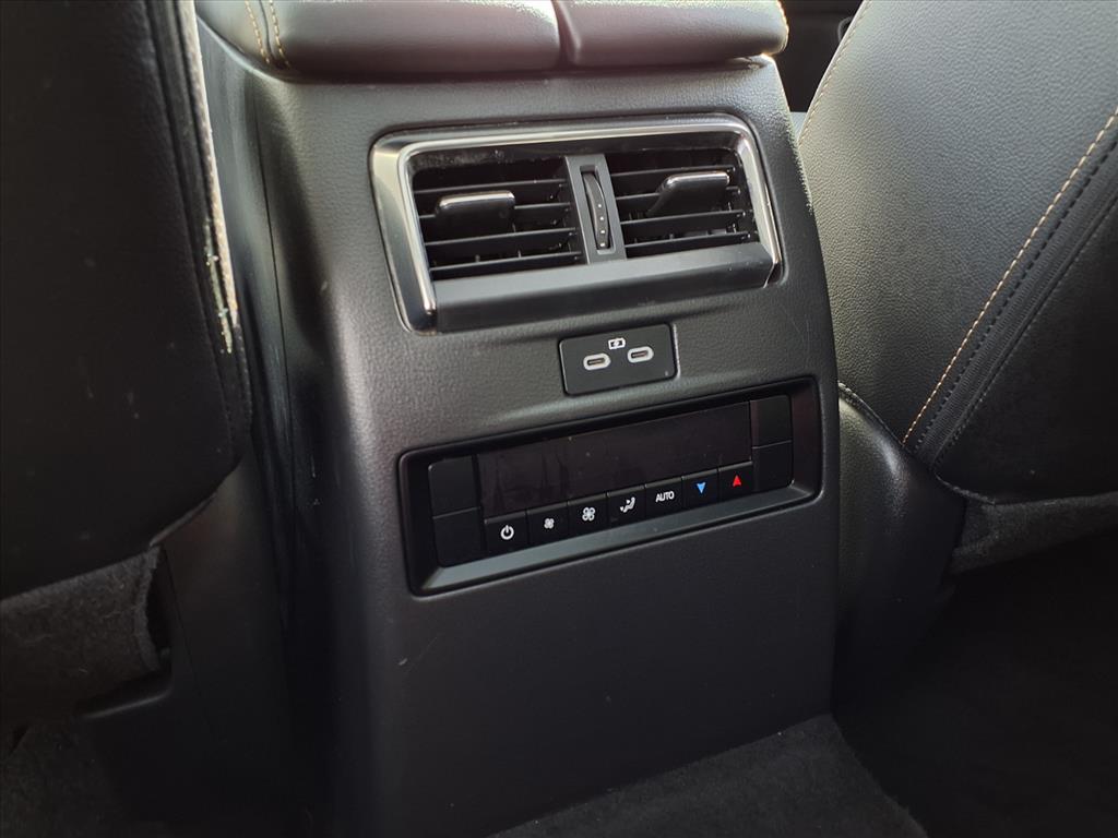 2024 Mazda CX-90 Premium Package - Photo 7