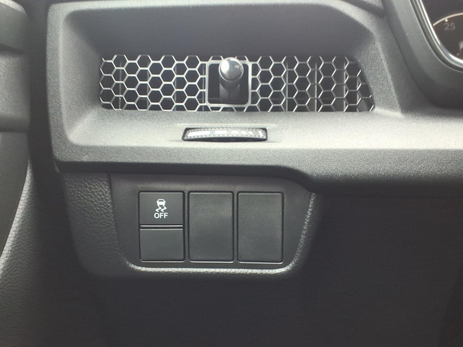 2025 Honda CR-V Sport - Photo 24
