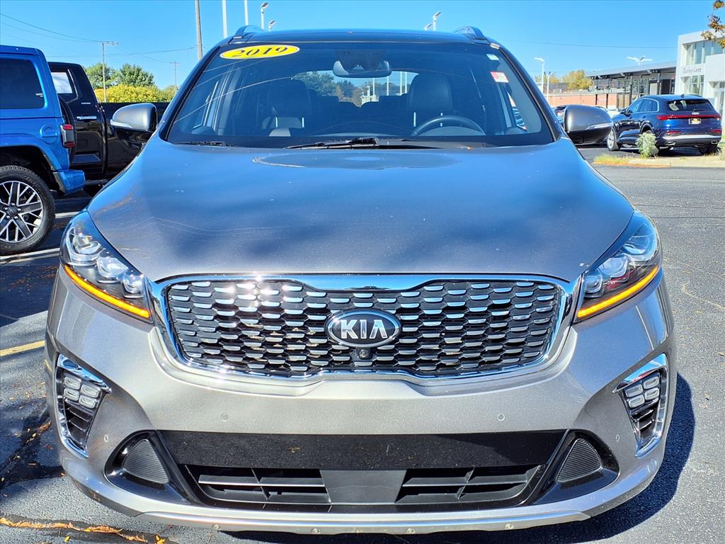 2019 Kia Sorento photo 2