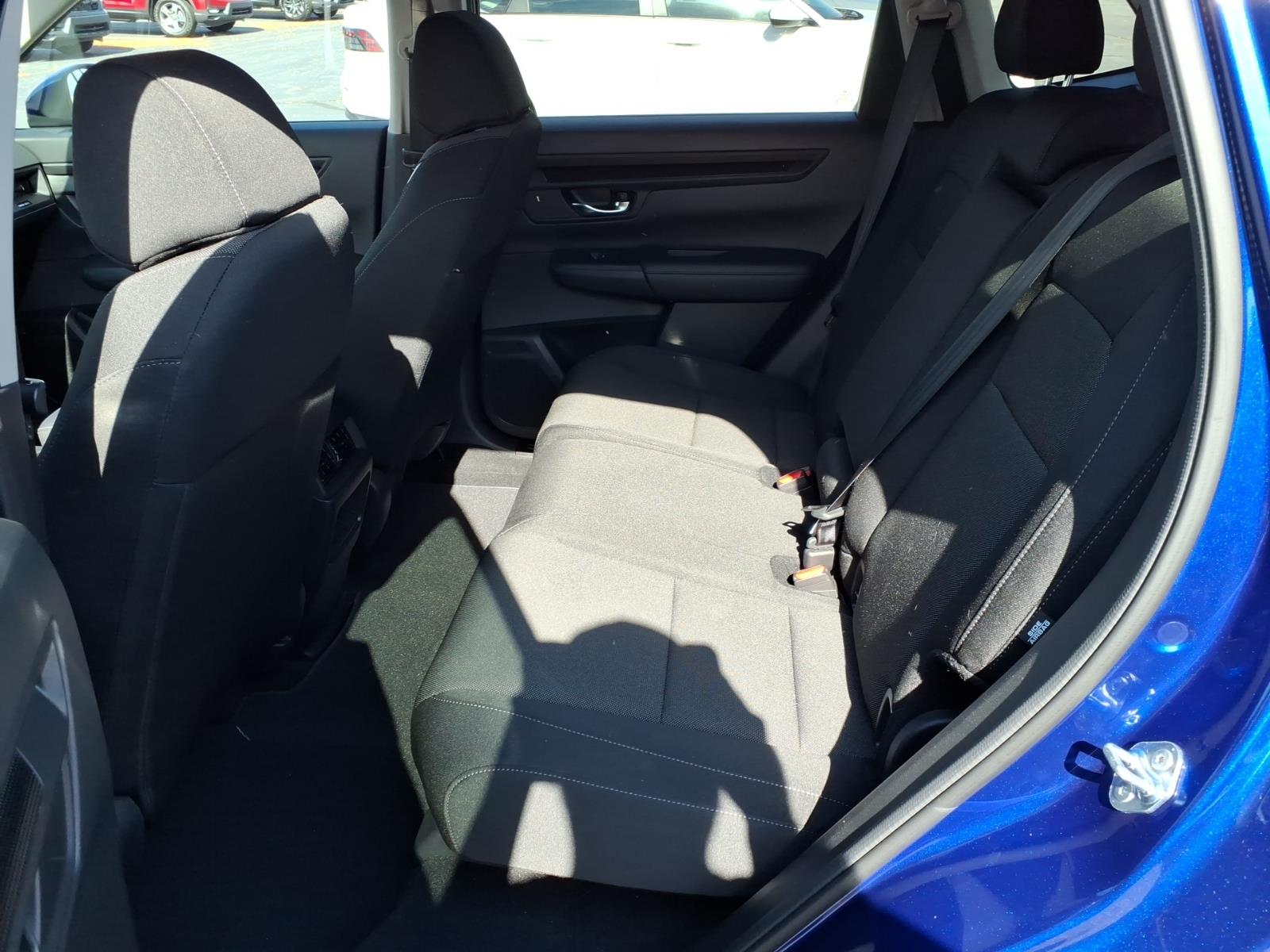 2025 Honda CR-V LX - Photo 6