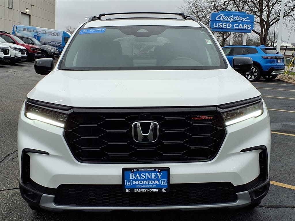 Certified 2025 Honda Pilot TrailSport SUV