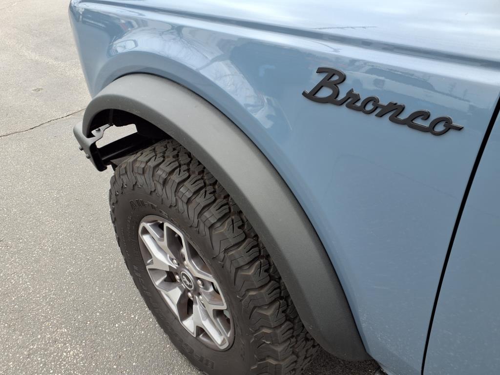 2024 Ford Bronco Badlands photo 4