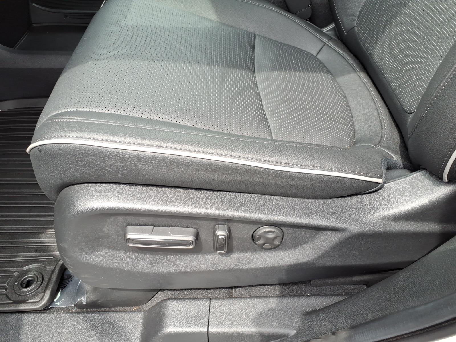 2026 Honda Odyssey Elite - Photo 15