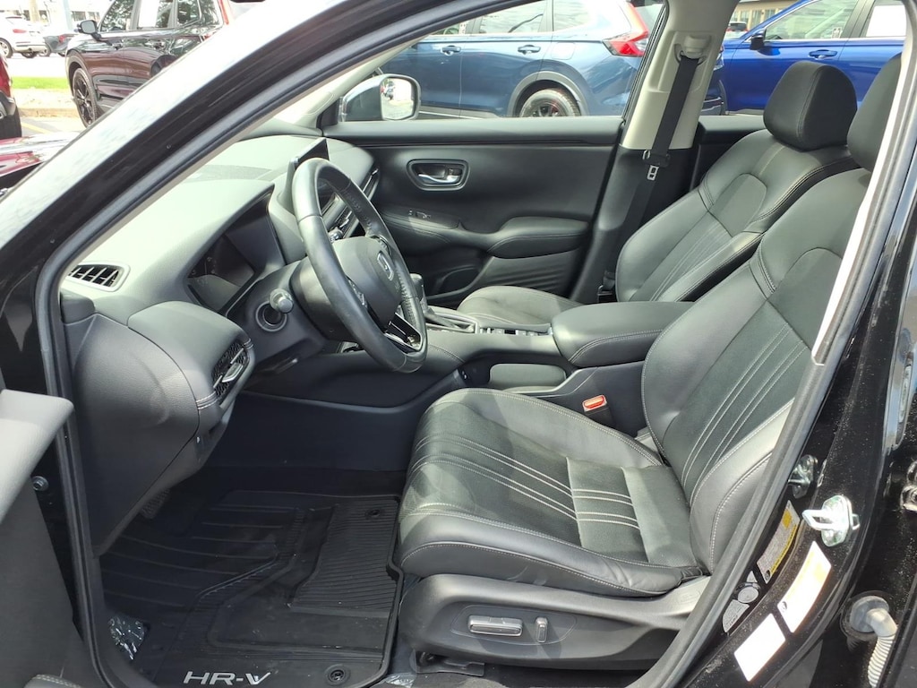 Certified 2024 Honda HR-V EX-L w/BSI SUV