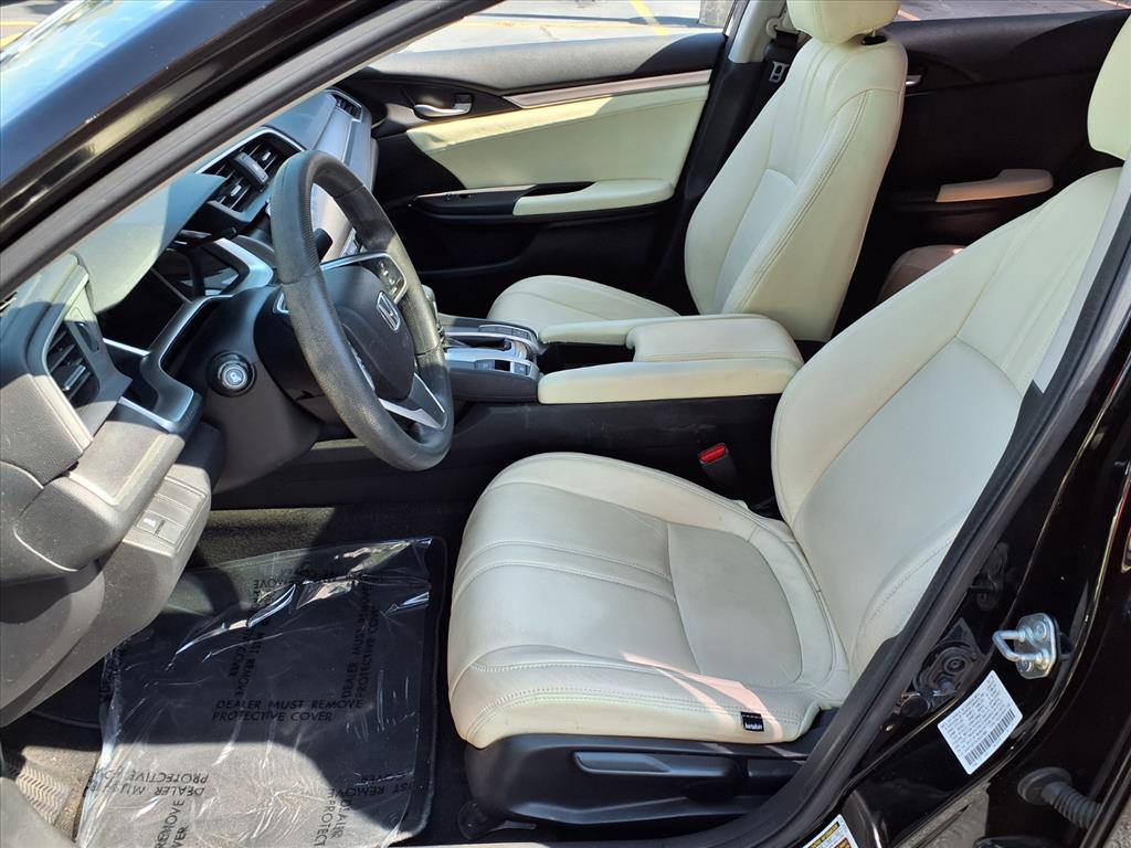 2018 Honda Civic EX photo 4