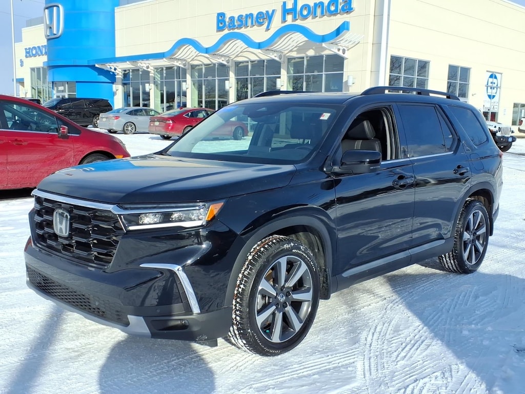 Certified 2023 Honda Pilot Touring SUV