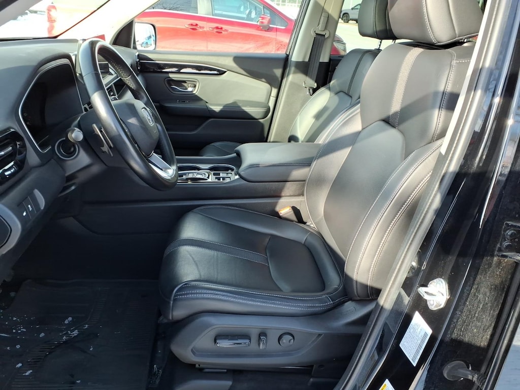 Certified 2023 Honda Pilot Touring SUV