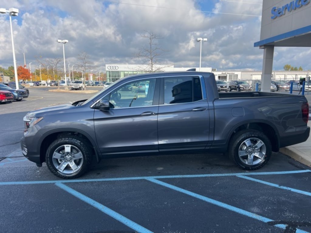 New 2026 Honda Ridgeline RTL Truck Crew Cab