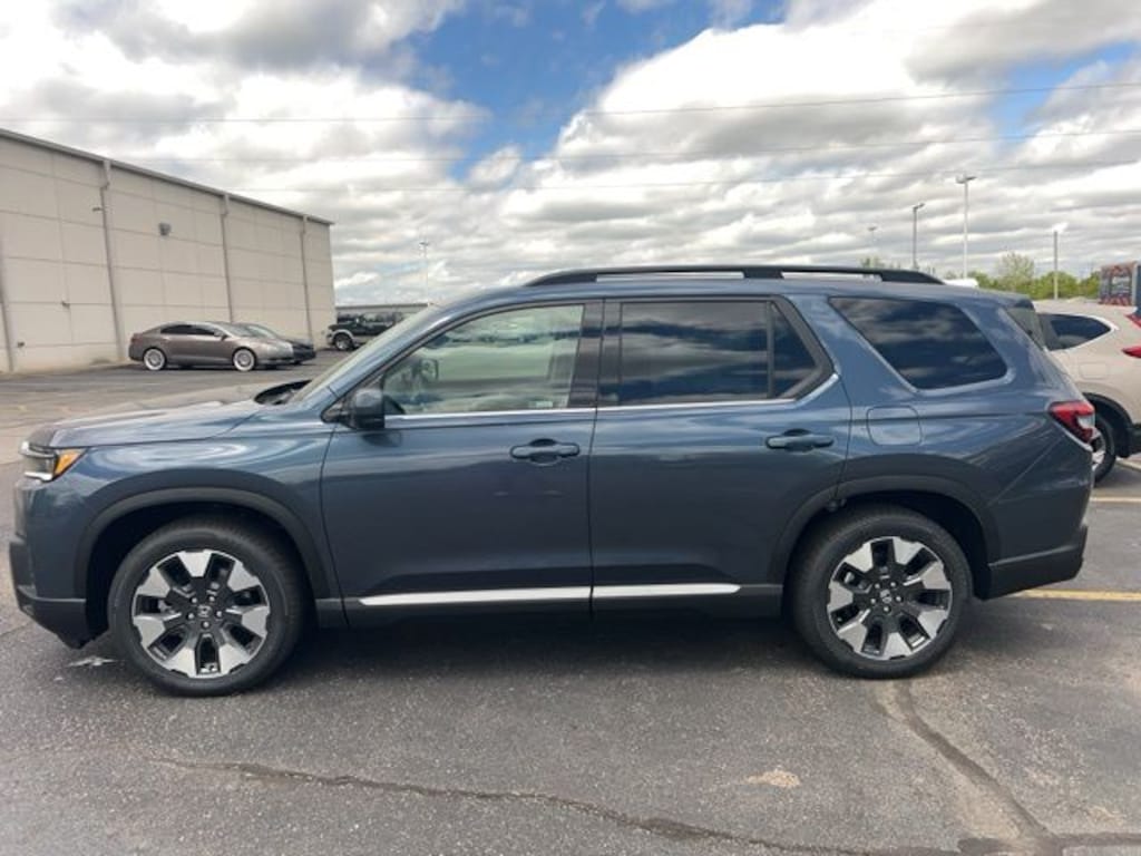 New 2026 Honda Pilot Touring SUV