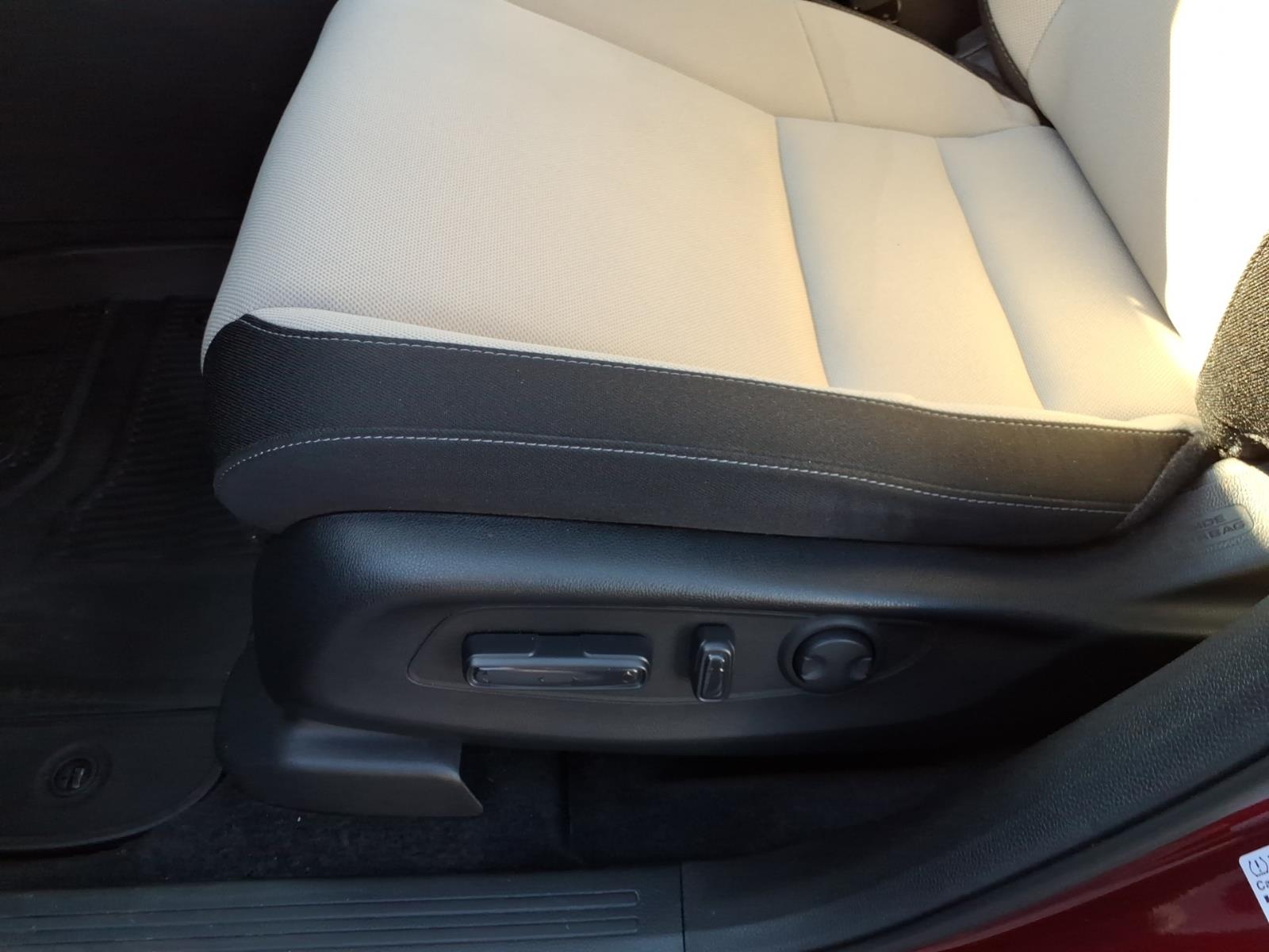 2024 Honda CR-V EX - Photo 14