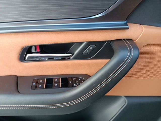 2025 Mazda CX-90 Premium Plus Package - Photo 20