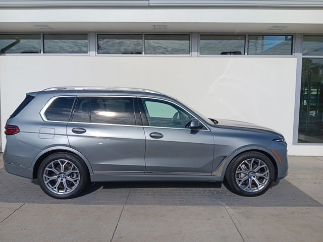 2025 Bmw X7 xDrive40i photo 4