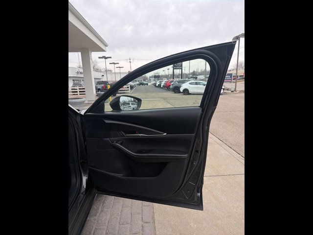 2025 Mazda CX-30 Select Sport - Photo 17