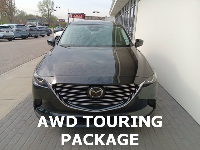 2023 Mazda CX-9 Touring photo 2