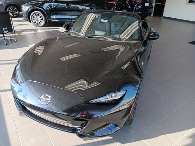 2025 Mazda MX-5 Miata Grand Touring's photo