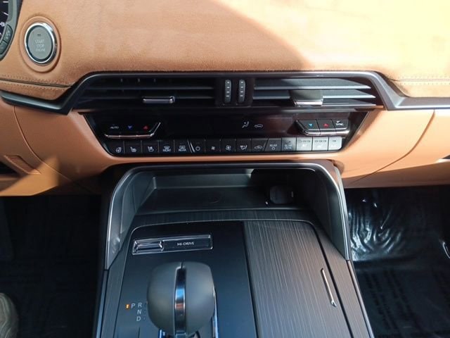 2025 Mazda CX-90 Premium Plus Package - Photo 34