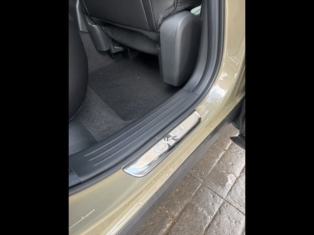 2025 Mazda CX-50 Premium - Photo 12