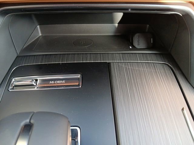 2025 Mazda CX-90 Premium Plus Package - Photo 35