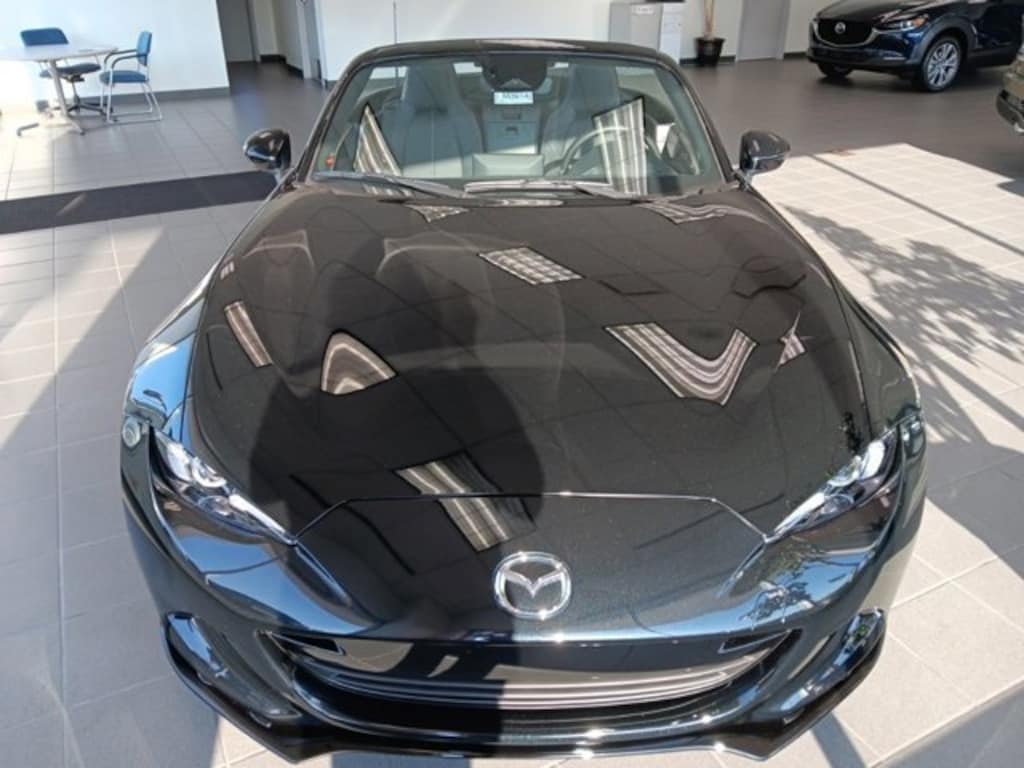 New 2025 Mazda MX-5 MIATA Grand Touring CONVERTIBLE