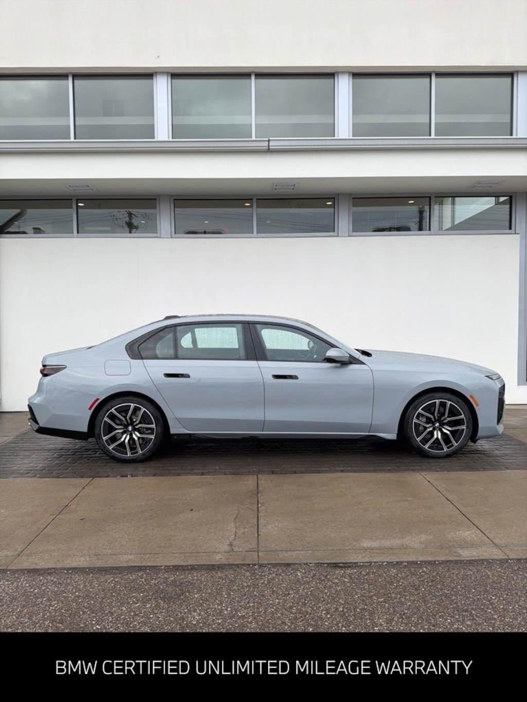 Certified 2024 BMW 760i xDrive Sedan