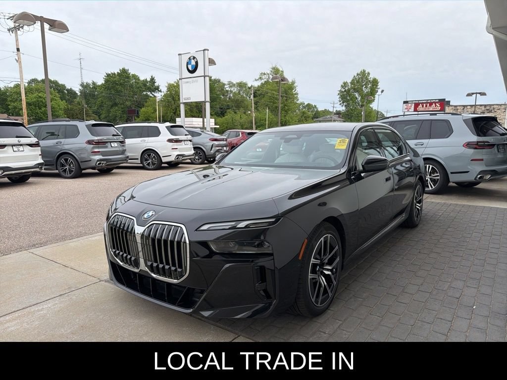 Used 2025 BMW 760i xDrive Sedan